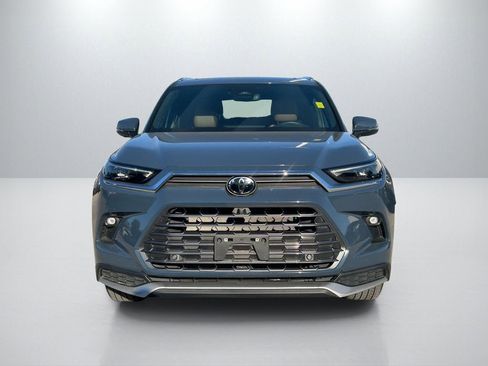 Certified 2024 Toyota Grand Highlander MAX Platinum image 2