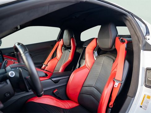 Used 2024 Chevrolet Corvette Z06 w/ Stealth Interior Trim Package image 36