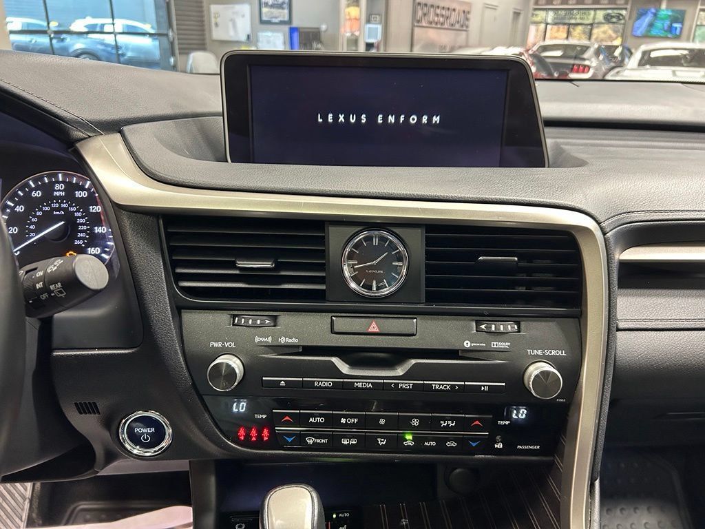 Used 2017 Lexus RX 450h AWD image 19