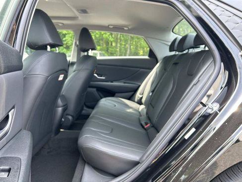 New 2026 Hyundai Elantra Limited FWD image 5