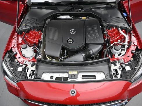 Used 2024 Mercedes-Benz C 300 4MATIC Sedan image 29