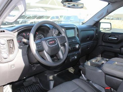 Used 2025 GMC Sierra 1500 Pro w/ Pro Value Package AWD/4WD image 16