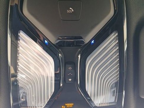 Used 2022 BMW X3 xDrive30i w/ Premium Package 2 image 28