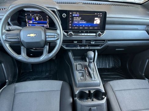 Used 2023 Chevrolet Colorado W/T RWD image 13