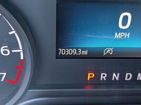 Used 2023 Ford F150 XLT image 9