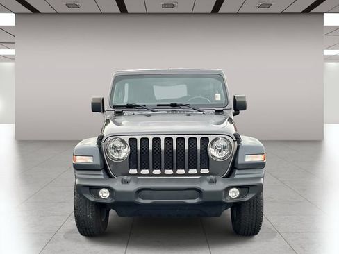 Used 2018 Jeep Wrangler Unlimited Sport S AWD/4WD image 9