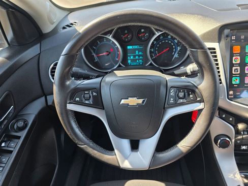 Used 2013 Chevrolet Cruze LT image 14