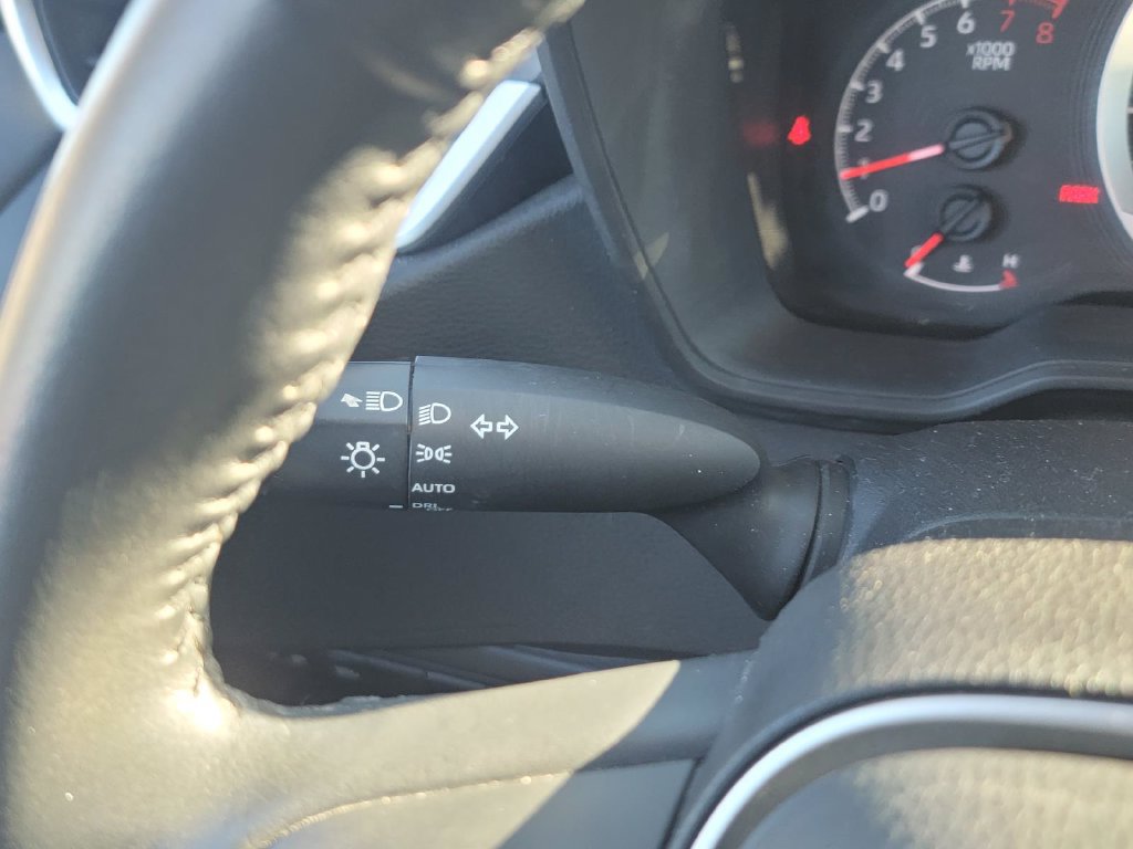 Used 2020 Toyota Corolla SE FWD image 23