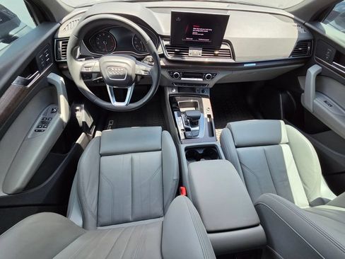 Used 2024 Audi Q5 2.0T Premium w/ Convenience Package AWD/4WD image 10