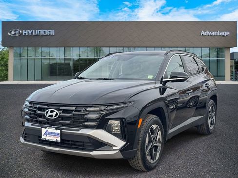 Certified 2025 Hyundai Tucson SEL image 4