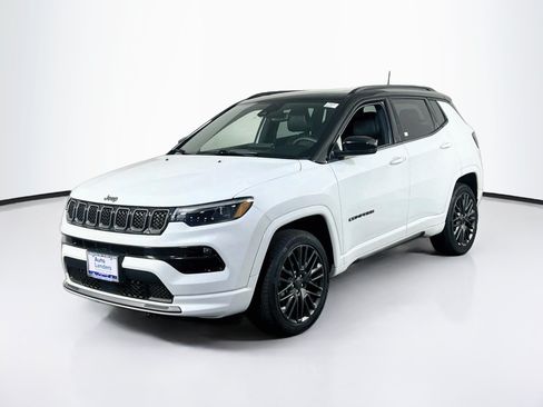 Used 2023 Jeep Compass High Altitude AWD/4WD image 1