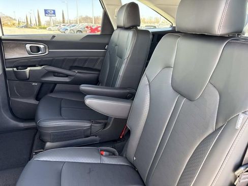 New 2026 Kia Sorento SX AWD/4WD image 16