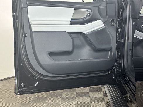 New 2026 Ford Expedition Max Platinum AWD/4WD image 13