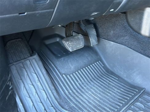 Certified 2025 RAM 1500 Big Horn image 18