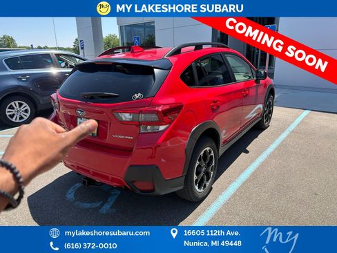Used 2023 Subaru Crosstrek 2.5i Premium AWD/4WD image 7