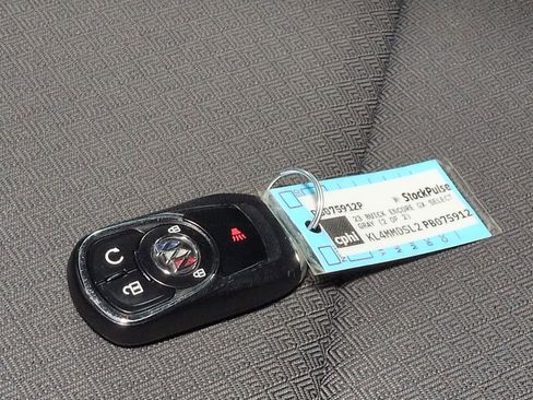 Used 2023 Buick Encore GX Select FWD image 39