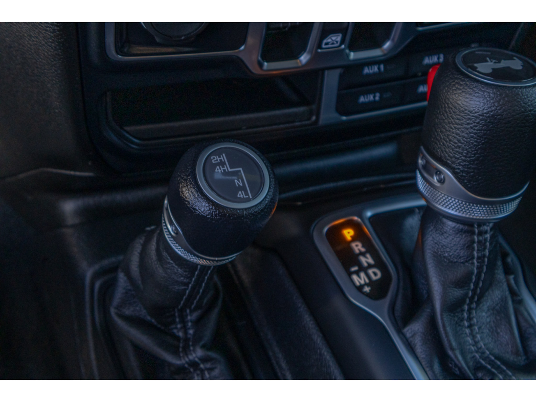 Used 2024 Jeep Wrangler Unlimited Sahara AWD/4WD image 25