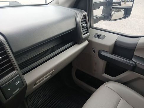Used 2022 Ford F350 XL w/ Power Equipment Group image 28