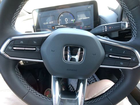 New 2025 Honda Prologue Touring image 15