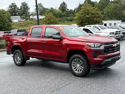 Used 2025 Chevrolet Colorado LT