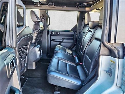 Used 2025 Ford Bronco Badlands AWD/4WD image 19