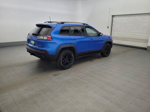 Used 2020 Jeep Cherokee Trailhawk w/ Cold Weather Group AWD/4WD image 10