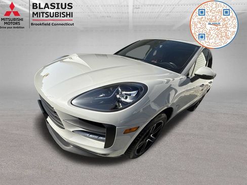 Used 2021 Porsche Macan S AWD/4WD image 28