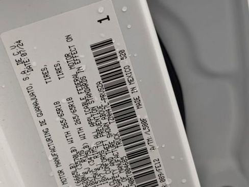 Used 2024 Toyota Tacoma TRD Sport w/ TRD Sport Upgrade Package AWD/4WD image 36