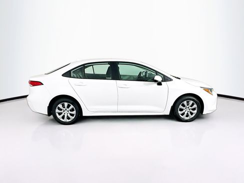 Used 2026 Toyota Corolla LE image 10