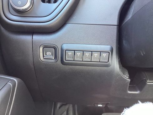 New 2025 GMC Sierra 3500 Pro w/ Convenience Package AWD/4WD image 28