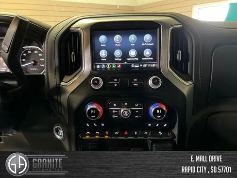 Used 2021 GMC Sierra 1500 SLT w/ SLT Premium Plus Package image 19