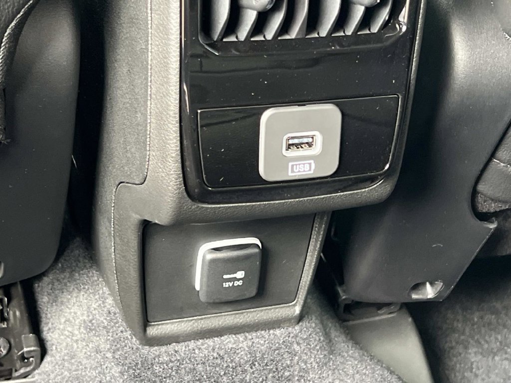 Used 2026 Jeep Compass Limited AWD/4WD image 14
