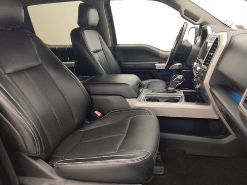 Used 2020 Ford F150 Lariat image 21