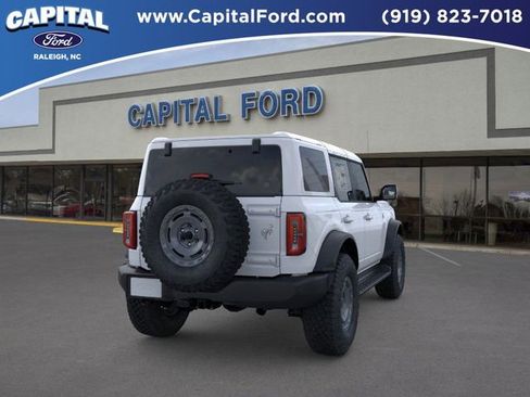 New 2025 Ford Bronco Outer Banks w/ Sasquatch Package image 8