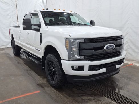 Used 2019 Ford F250 Lariat w/ Lariat Ultimate Package AWD/4WD image 5