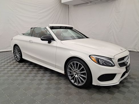 Used 2018 Mercedes-Benz C 300 4MATIC Cabriolet image 2