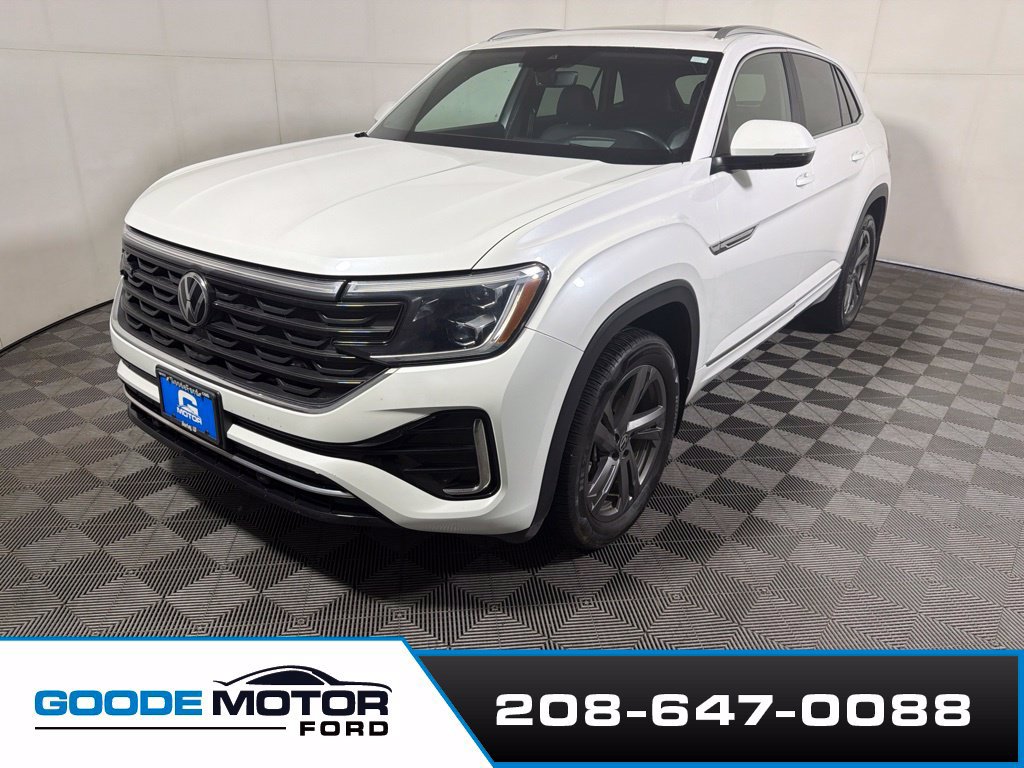 Used 2024 Volkswagen Atlas Cross Sport SEL R-Line AWD/4WD image 4