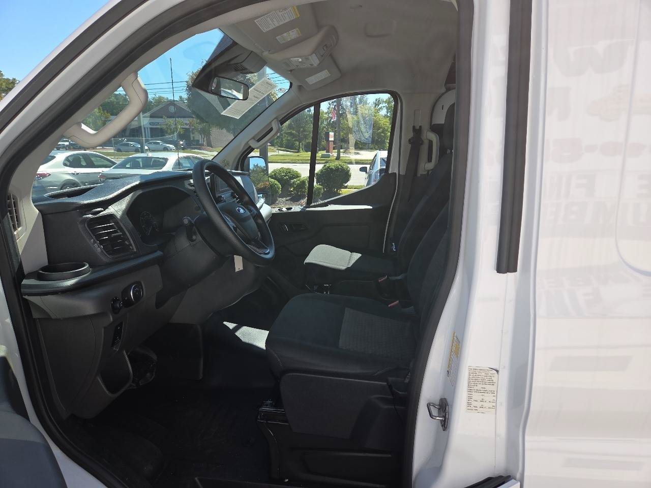 Used 2025 Ford Transit 250 Low Roof w/ Exterior Upgrade Package RWD image 18