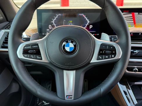Used 2025 BMW X5 sDrive40i w/ M Sport Package RWD image 30