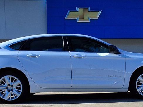 Used 2019 Chevrolet Impala LS image 1