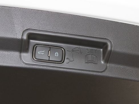 New 2026 Ford Explorer ST w/ Sun And Sound Package image 18