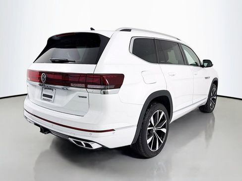 Used 2025 Volkswagen Atlas SEL Premium R-Line image 7
