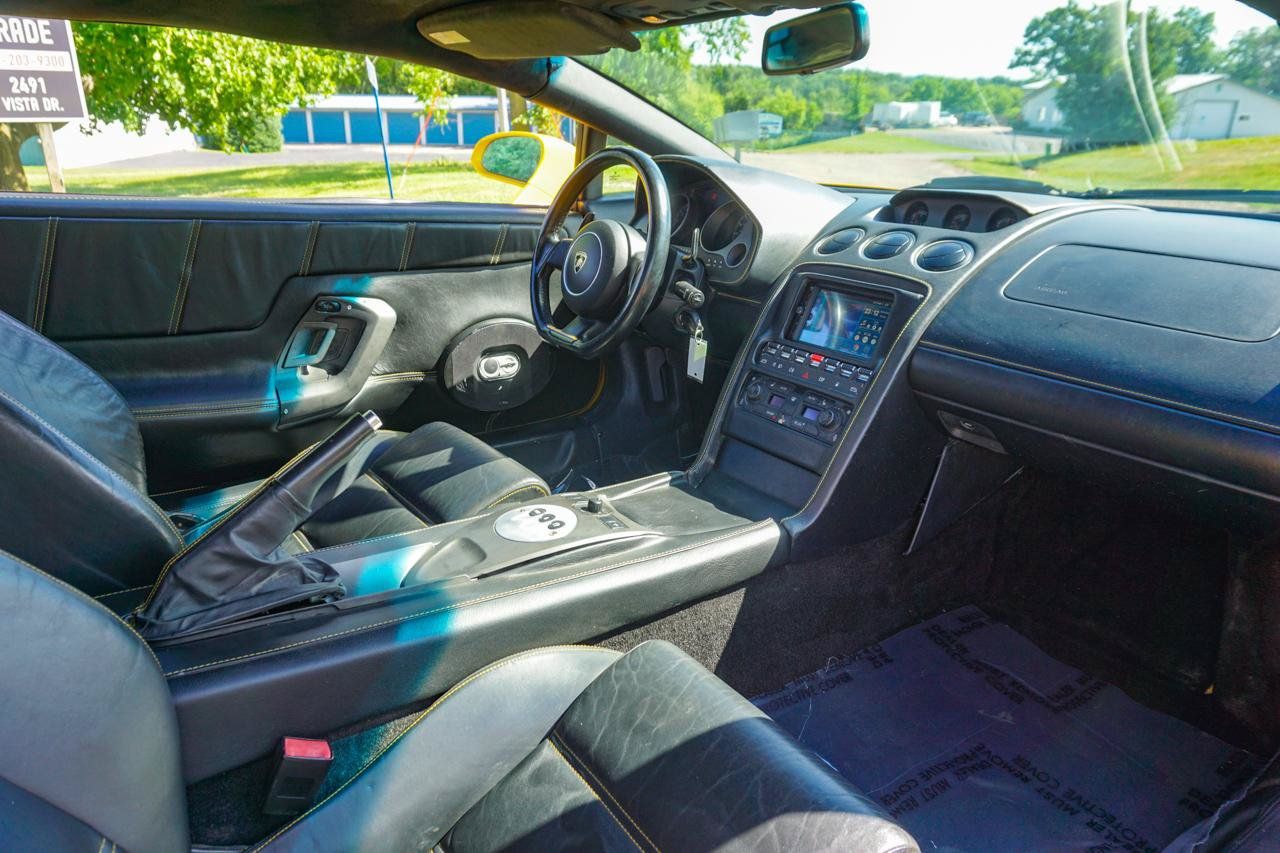 Used 2005 Lamborghini Gallardo AWD/4WD image 35