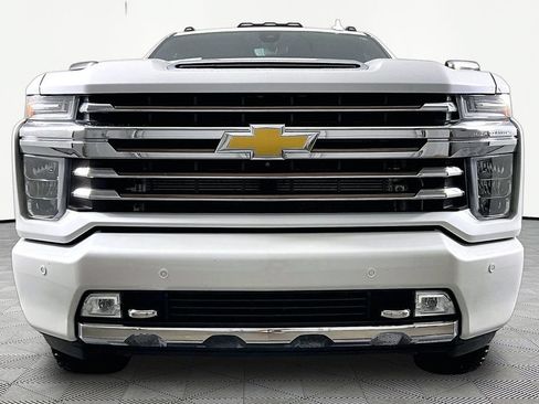 Used 2021 Chevrolet Silverado 3500 High Country AWD/4WD image 2
