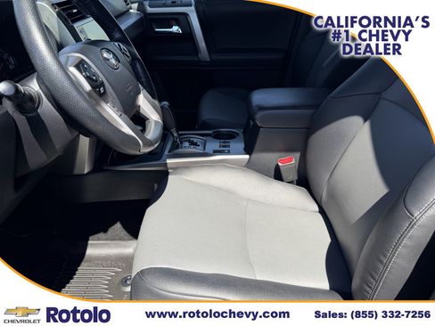 Used 2024 Toyota 4Runner SR5 Premium w/ Moonroof Package AWD/4WD image 17