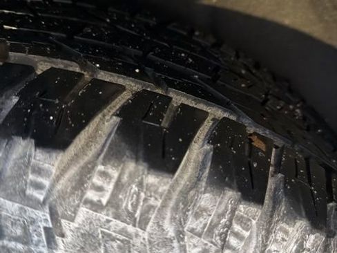 Used 2011 Toyota Highlander 4WD image 26