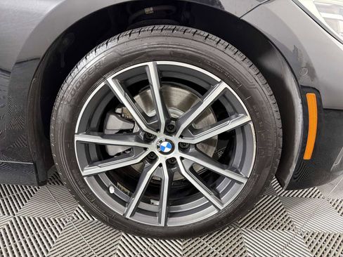 Used 2019 BMW 330i Sedan w/ Convenience Package RWD image 10
