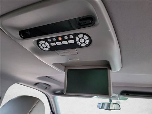 Used 2014 Honda Pilot Touring image 19