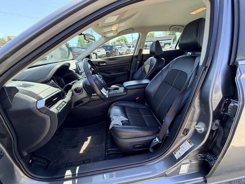 Used 2019 Nissan Altima 2.5 SR AWD/4WD image 39