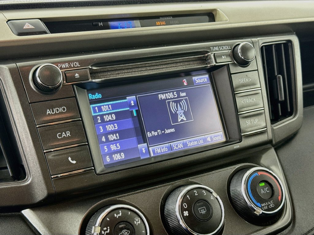 Used 2014 Toyota RAV4 LE FWD image 15